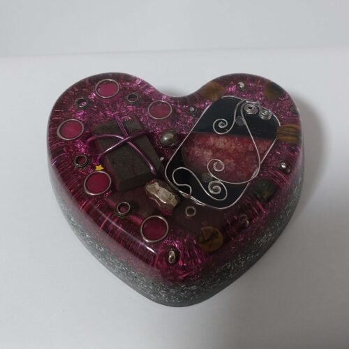 Orgonita con forma de Corazón modelo 39 Tamaño L