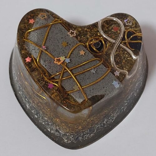 Orgonita con forma de Corazón modelo 17 Tamaño S