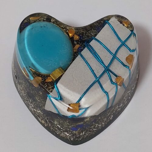 Orgonita con forma de Corazón modelo 21 Tamaño S