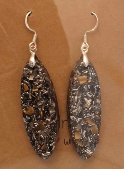 Modelo 01 Spirit Gems. Pendiente Oval L.