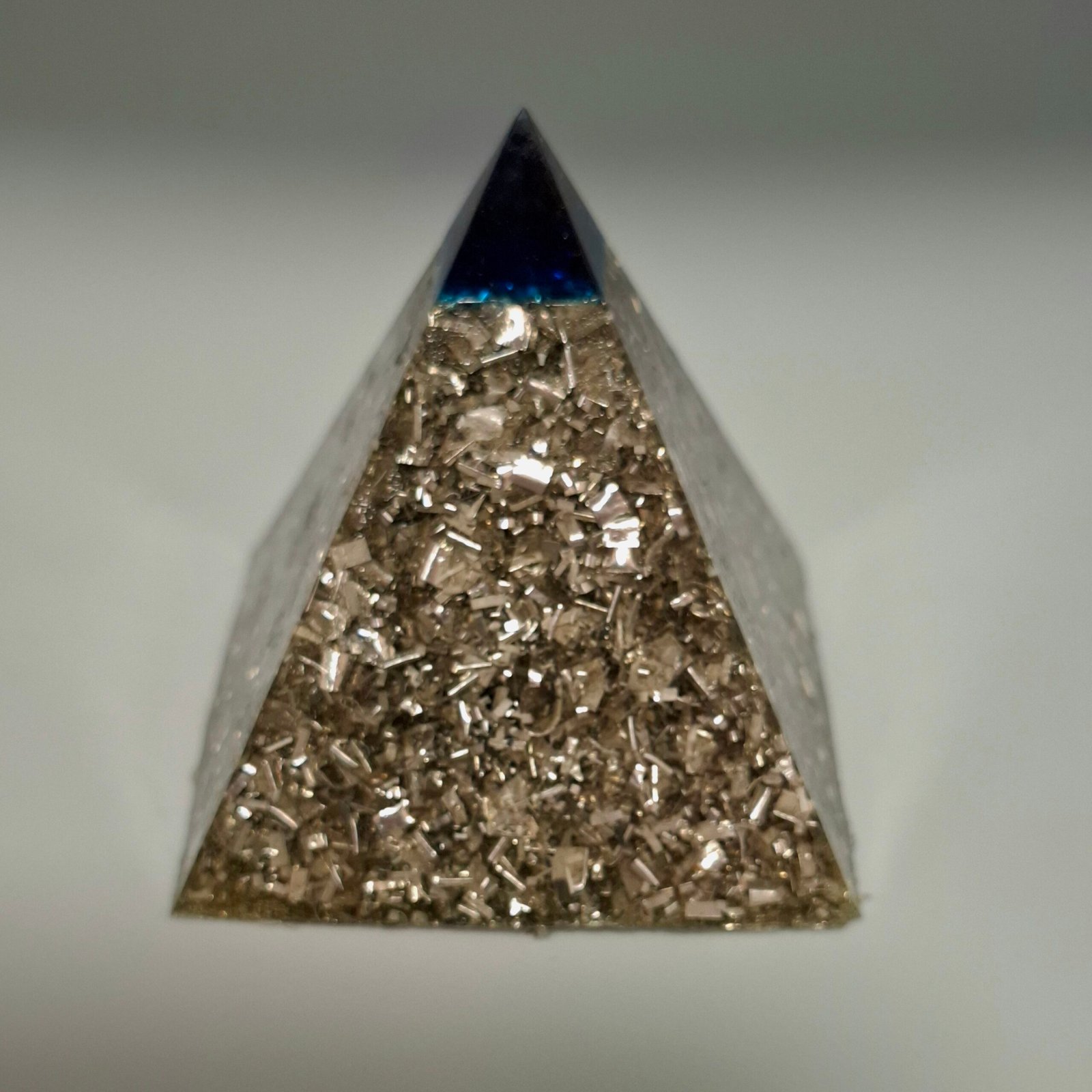 Electronite con forma de Pirámide Modelo 14. Tamaño S. - Imagen 3